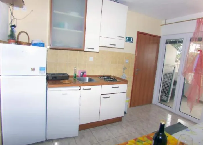Beachfront Pla A - One Bedroom A3 Ivan Dolac