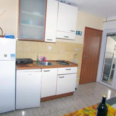 Beachfront Pla A - One Bedroom A3 Ivan Dolac